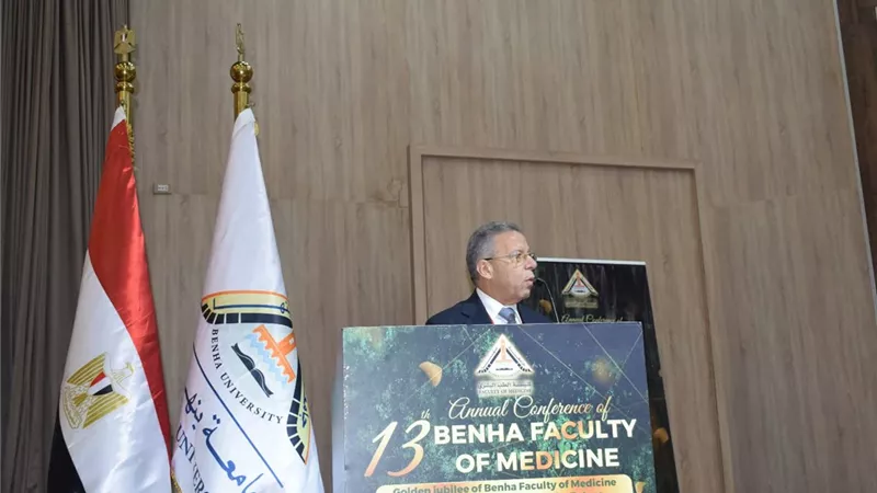 نقيب الأطباء: ضرورة ربط القبول بكليات الطب بالطاقة الاستيعابية وفرص التدريب