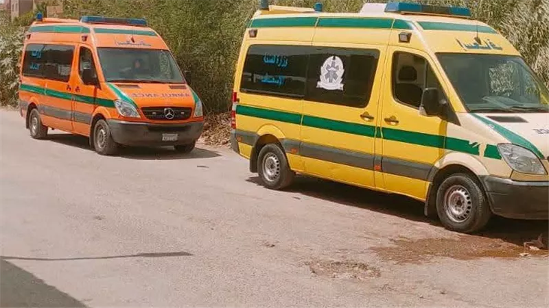 إصابة 4 أشخاص في انقلاب توكتوك بترعة بمدينة الطود بالأقصر.. بينهم حالتان حرجتان