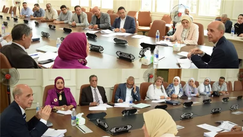 بني سويف الأهلية تبحث قواعد المنح الطلابية ودعم المتفوقين رياضيا وعلميا