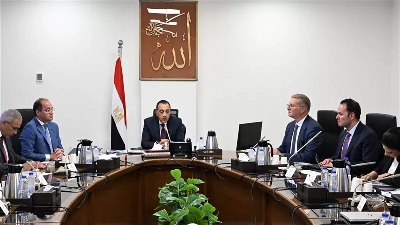 رئيس الوزراء يتابع جهود زيادة المخزون الاستراتيجي من المنتجات البترولية