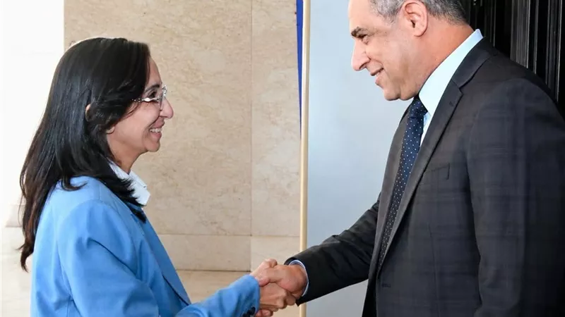 محافظ البحيرة تهنئ اللواء محمد عمارة مدير أمن البحيرة بتجديد الثقة