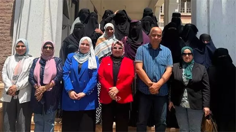 «قومي المرأة» ينظم دورة تدريبية للصيادات حول السلامة والصحة المهنية بكفر الشيخ