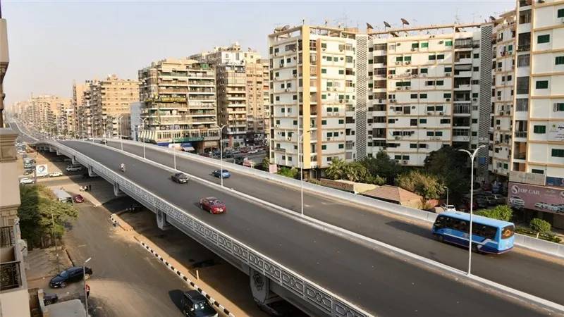 غلق مطالع محور26 يوليو 5 ساعات لتنفيذ أعمال المونوريل..والمرور يعلن التحويلات 