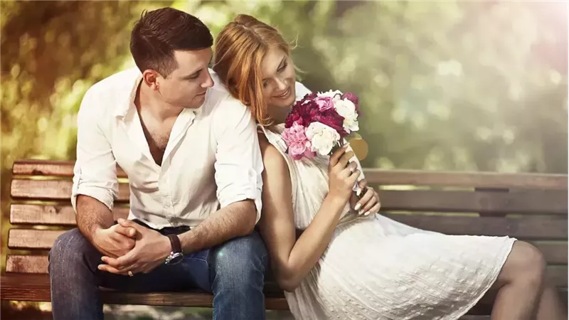 كيف تعرف أن شريكك متوافق معك؟.. 10 علامات تكشف قوة العلاقة