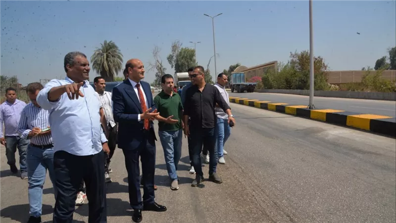 محافظ أسيوط يتفقد أعمال تطوير الطريق الدائري ويوجه بالتوسع في التشجير
