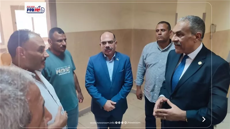 سكرتير عام الفيوم يتفقد عددًا من إدارات ديوان عام المحافظة | تفاصيل