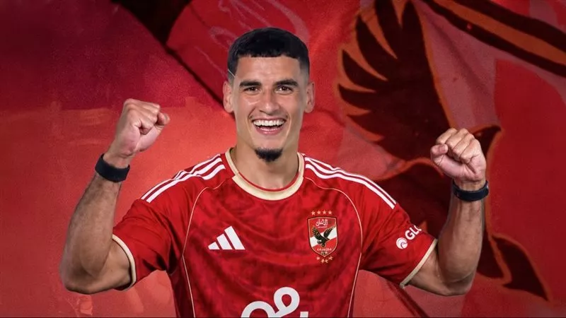 مدربه السابق: أنتظروا سفيان بن جديدة مع الأهلي يمتلك إمكانيات هائلة
