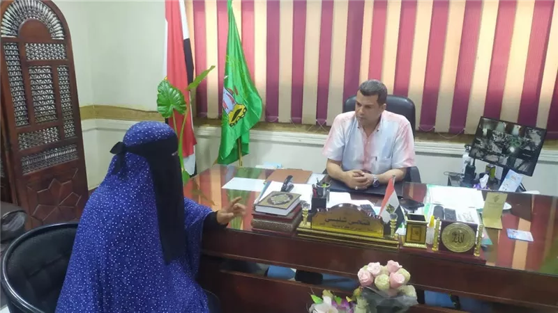 بعد مشادته مع سيده في السوق..احالة موظف اشغالات بالباجور بالمنوفية للتحقيق