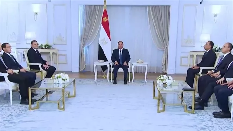 محمد الشوادفي: تنظيم العمالة المصرية في ليبيا يحتاج إلى إطار مؤسسي واضح