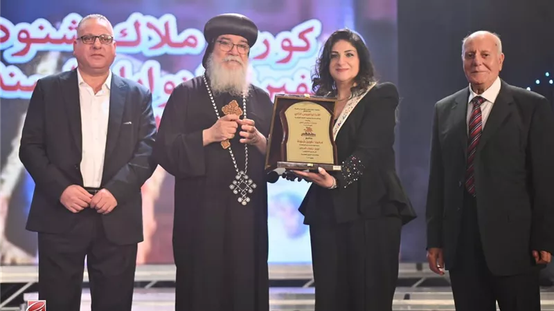   مهرجان سيمفوني للفنون يكرم رموزاً مؤثرة ويدعو لتعزيز السلام