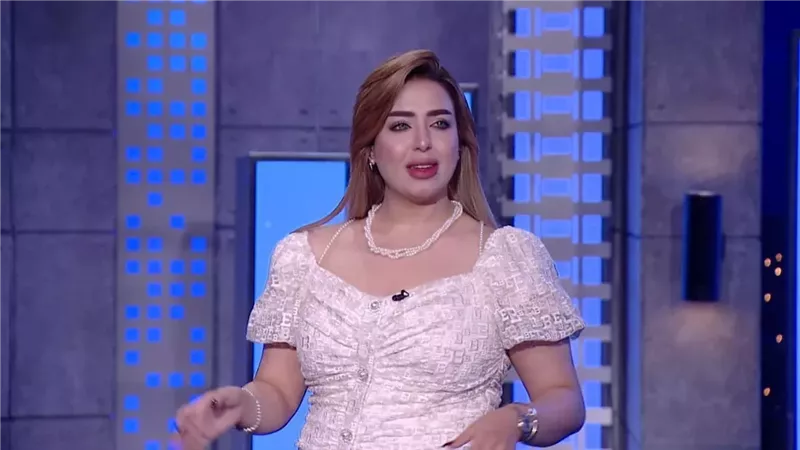 الخميس.. منى العمدة تعلن انطلاقة برنامجها الجديد على قناة النهار