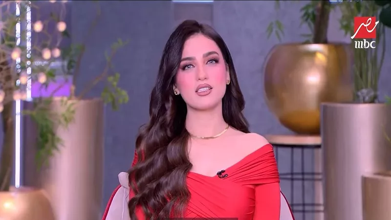 ياسمين عز تنصح السيدات: خذي الفلوس وأنت مبرقة بزيادة