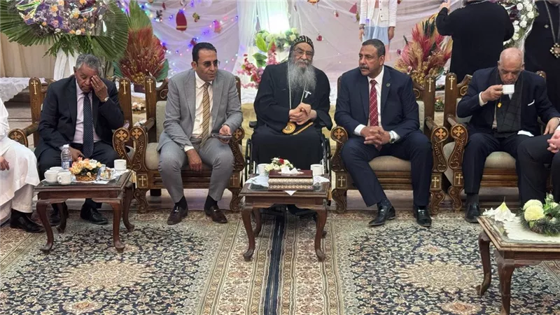 حزب الجبهة الوطنية بالفيوم يقدم التهنئة بعيد القيامة للمطرانية | صور