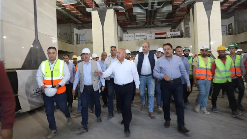 كامل الوزير: الخط الأول للقطار السريع بمثابة قناة سويس جديدة