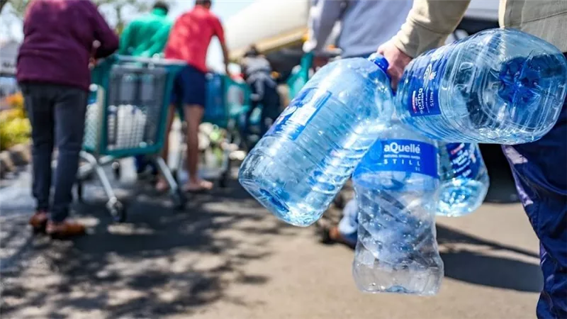 قطع المياه غدا لمدة 17 ساعة متواصلة ببعض المناطق بالقاهرة.. دبروا احتياجاتكم