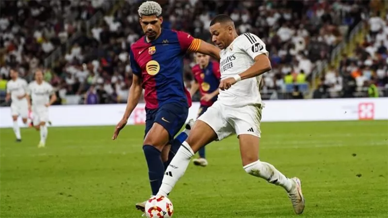 الصراع مستمر بين الريال والبرسا.. رابطة الدوري الإسباني تعلن مواعيد الجولة 36