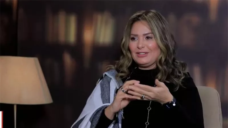 صابرين: شادية وسعاد حسنى أعظم ممثلتين فى تاريخ الفن 