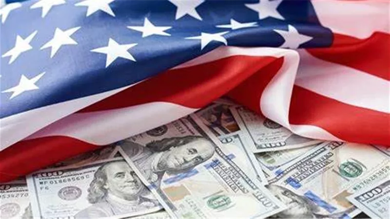 الوظائف الأمريكية تقفز 162 ألفًا.. صعود الدولار وعوائد السندات وهبوط النفط
