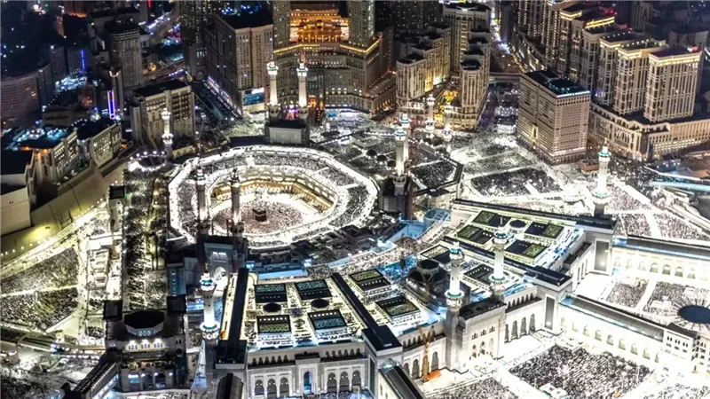 غرامة 50 ألف ريال وسجن 6 أشهر .. للمتأخرين عن مغادرة السعودية قبل موسم الحج