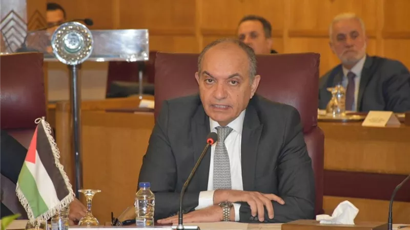 مندوب الأردن بالجامعة العربية: يجب حل القضية الفلسطينية بشكل عادل وشامل