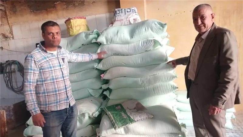 محافظ أسيوط: ضبط كميات من الأسماك المملحة غير الصالحة للاستهلاك وتحرير 226 محض