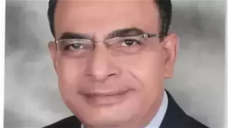 مصطفى كامل يطلب الدعاء للدكتور عاطف إمام بعد تعرضه لأزمة صحية