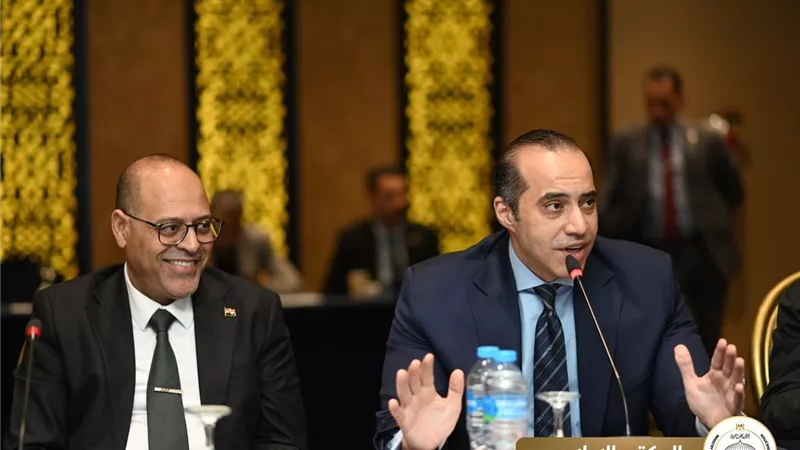 وزير الشئون النيابية: قانون العمال الجديد نتيجة جهود كبيرة امتدت لأشهر وسنوات