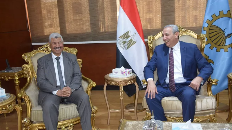 محافظ الغربية يلتقي رئيس شركة جنوب الدلتا.. ويؤكد دعم المحافظة 