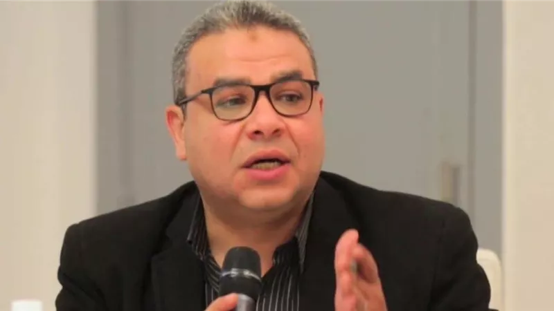 سمير عمر: حديث ترامب عن غزة «إنشائي».. والتجربة التاريخية لا تبشر بالعودة 