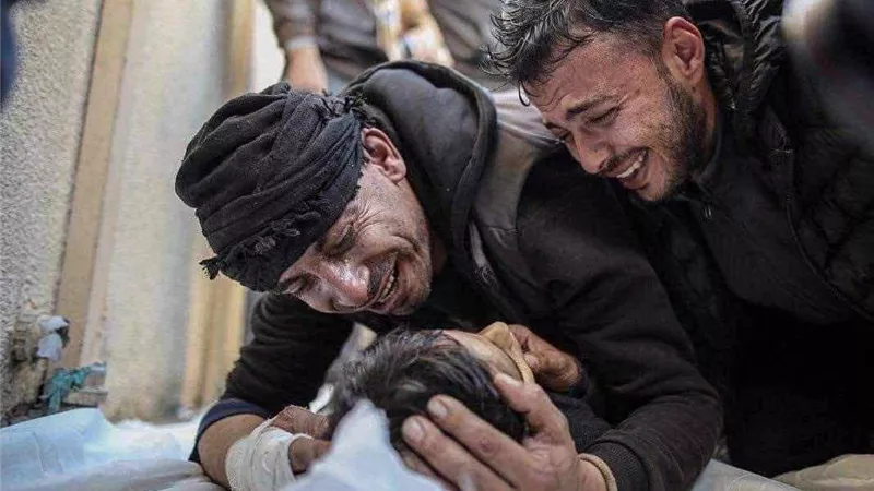 استشهاد طفل فلسطيني في الضفة الغربية برصاص الاحتلال