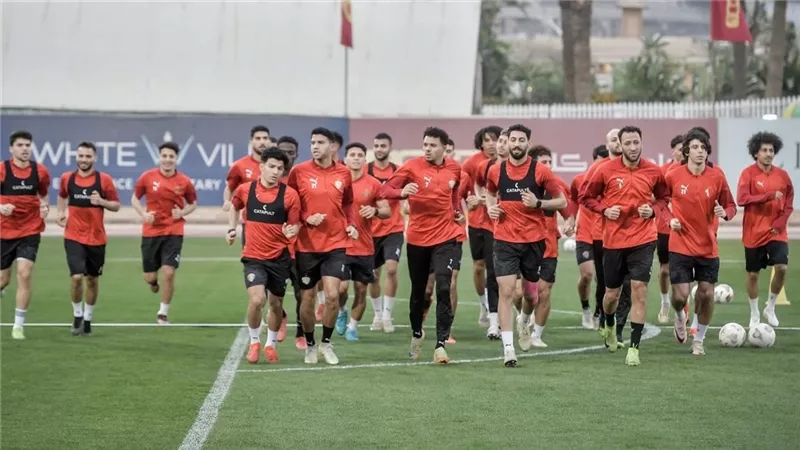لاكاي يقود هجوم سيراميكا كليوباترا أمام الأهلي في الدوري المصري 