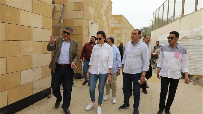 محافظ الجيزة يتفقد أعمال التطوير بالمنطقة المحيطة بالمتحف المصري الكبير 