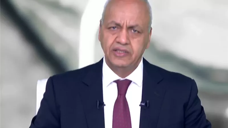 بكري: دول خليجية ترفض دعم ضربات أمريكية.. وتهديدات إيرانية باستهداف القواعد