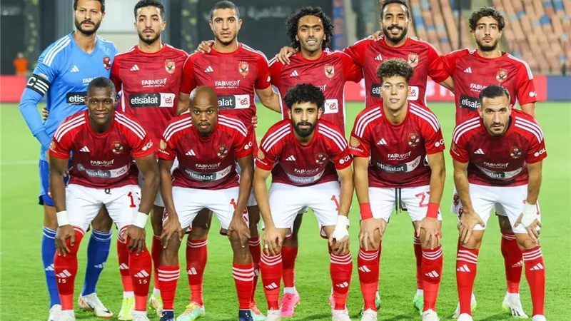 الأهلي بحثًا عن النهائي الثالث يصطدم بصن داونز .. التشكيل المتوقع للفريقين