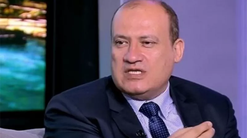 خناقة الديون تشتعل| حسن هيكل يحرج قامات الاقتصاد: لو واثقين من كلامكم واجهوني