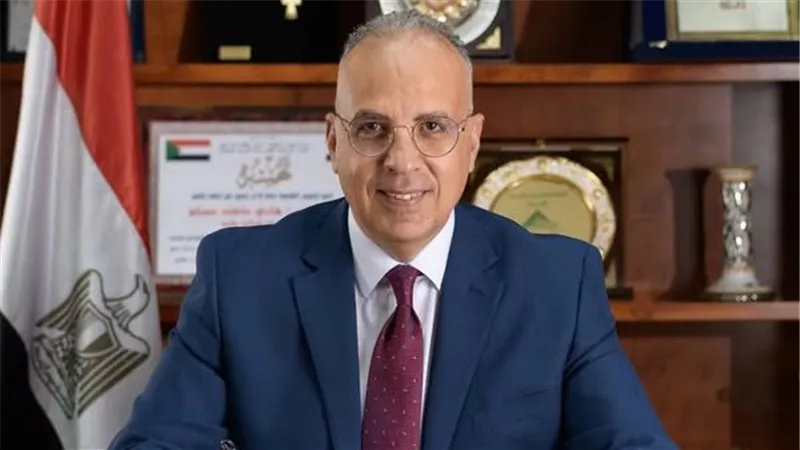 وزير الري: 79% نسبة تنفيذ مشروع إنشاء مجموعة قناطر ديروط الجديدة