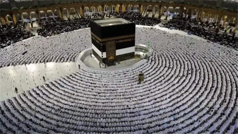 للحجاج.. تفاصيل الحد الأقصى والشروط اللازمة لتدبير الريال السعودى بالبنوك
