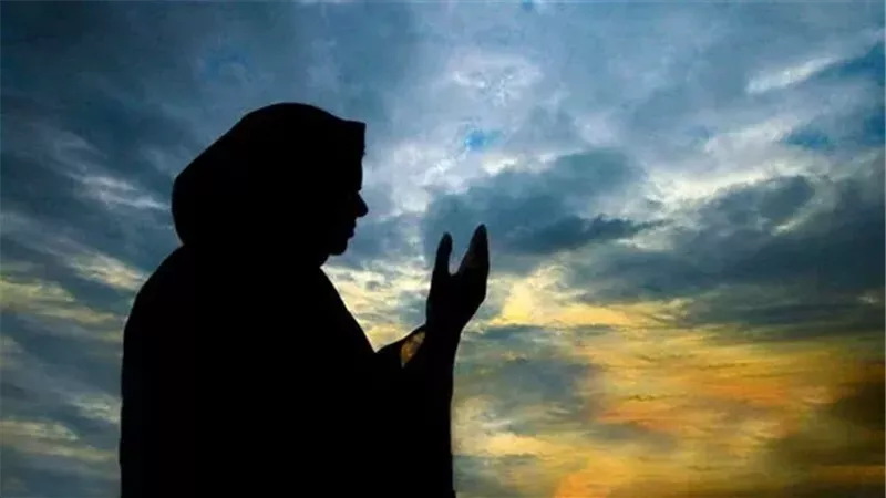 فضل الدعاء فى الحياة اليومية.. تواصل مع الله للحصول على خير الدنيا والآخرة