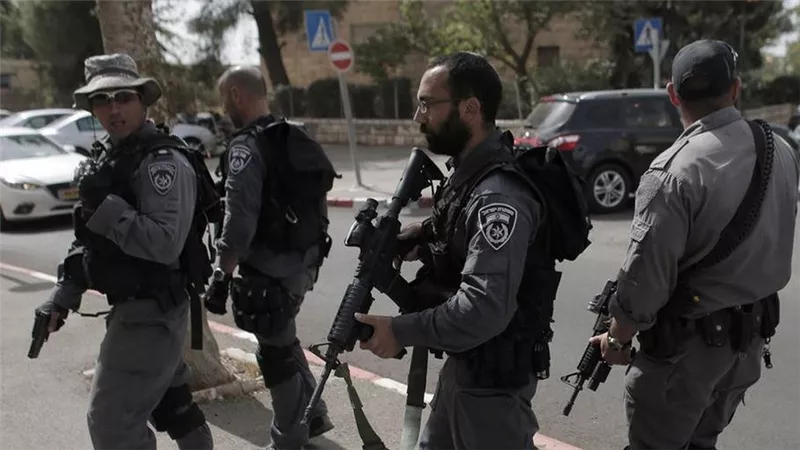 الجيش الإسرائيلي يعلن مقتل عنصرين شرطة بحي الشجاعية 