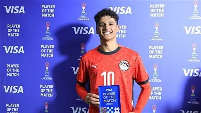 خاص| الأهلي لم يفتح ملف تجديد عقد محمد عبد الله حتى الآن