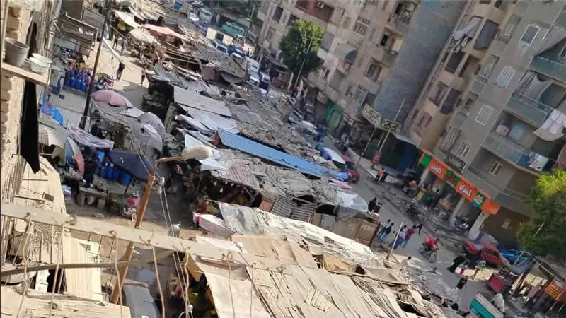 شارع سوق العرب بشبرا الخيمة خارج الخدمة.. والأهالي يستغيثون بمحافظ القليوبية
