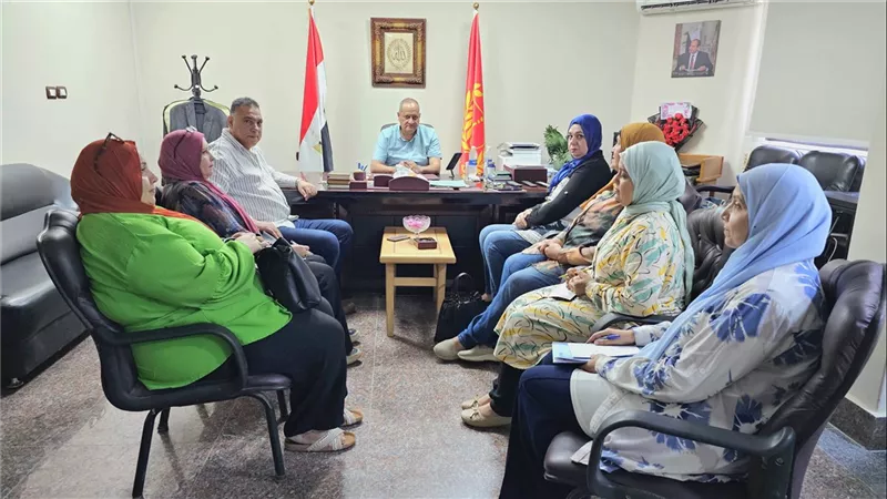 مدير تعليم بورسعيد يوجه بالاستعداد المبكر لبدء العام الدراسي 2026-2027  