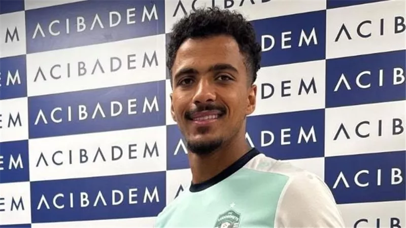 حسام عبد المجيد يحزم حقائبه إلى بلغاريا بعد نهاية علاقته رسميا بالزمالك