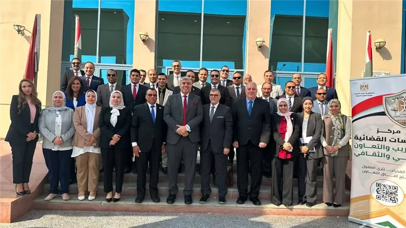 تحت رعاية رئيس قضايا الدولة.. ختام ناجح لبرنامج «المدرب القضائي المحترف» لتأهيل الكوادر القضائية