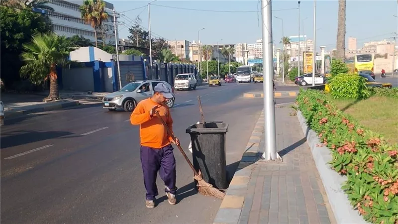 بعد تعيين القيادة الجديدة.. الإسكندرية تكثف جهود تطوير منظومة النظافة ورفع المخلفات