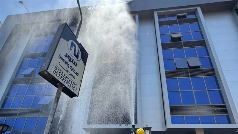 النيابة تنتدب المعمل الجنائي لبيان سبب حريق مستشفى التأمين الصحي