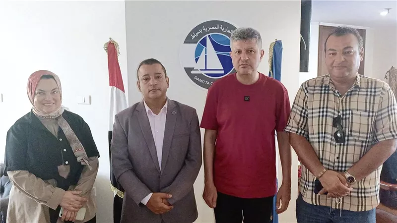 تعاون بين الغرفة التجارية بدمياط ومؤسسة القادة لإطلاق برامج تدريب وتأهيل