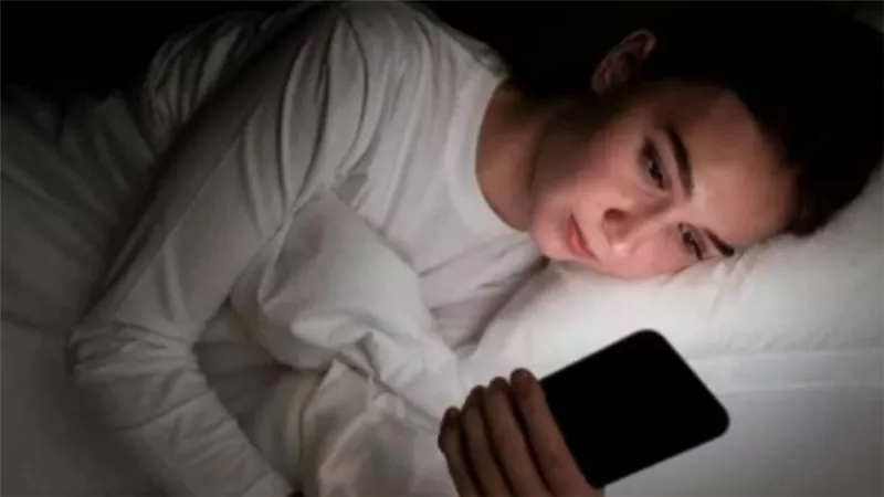 49 دقيقة أقل يوميا.. طريقة بسيطة تساعدك على تقليل استخدام الهاتف 