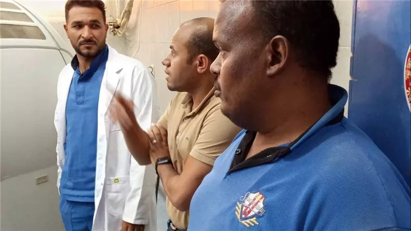 مدير مستشفى الحرم الجامعي يتفقد أعمال التطوير والصيانة ويطمئن على المرضى