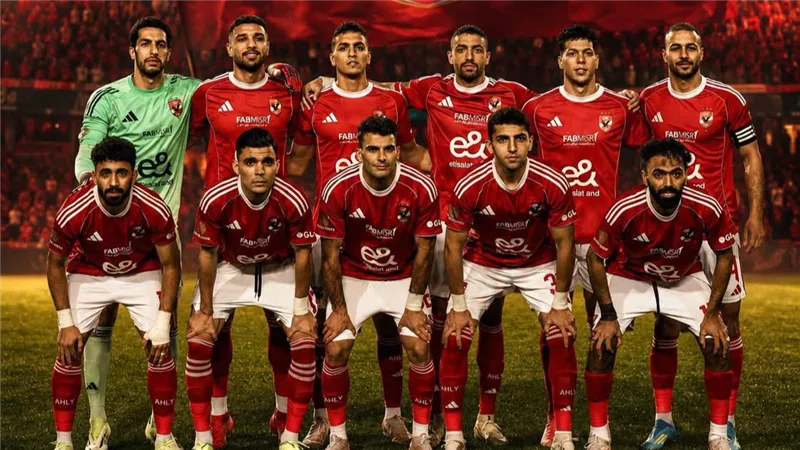 الأهلي يواجه بادالونا الإسباني وديًا في معسكر برشلونة